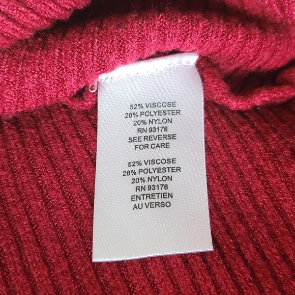 Tahari Sweater | Woman's Large | red - Picture 7 of 7